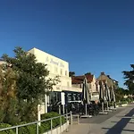 Otel Le Homard Bleu 3*