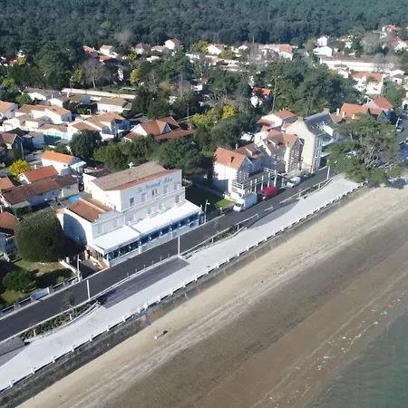 Le Homard Bleu 3*