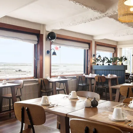Le Homard Bleu 3*
