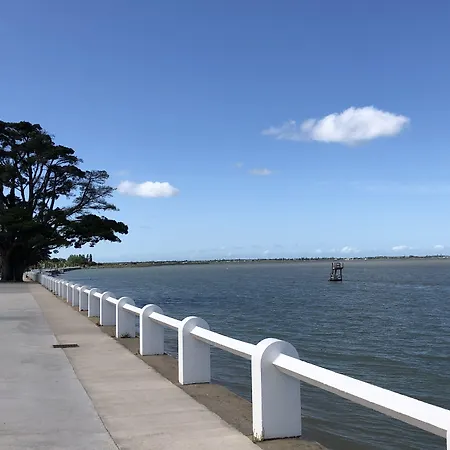 Le Homard Bleu Szálloda 3*