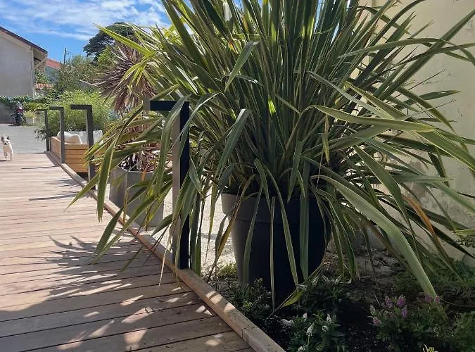 Hotel Le Homard Bleu Saint-Trojan-les-Bains