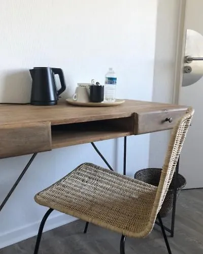 Le Homard Bleu Hotel