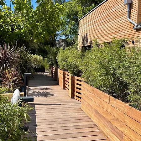 Le Homard Bleu Hotel