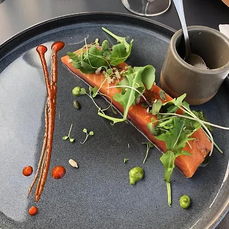 Le Homard Bleu Сен-Трожан-ле-Бен